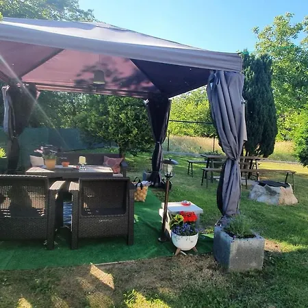 Holiday home Dom Faleza Sasino