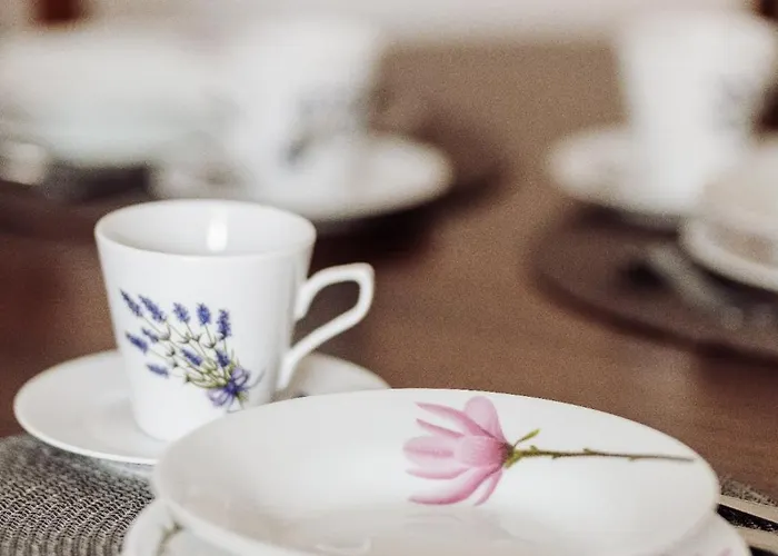 Nyaraló Dom Faleza *